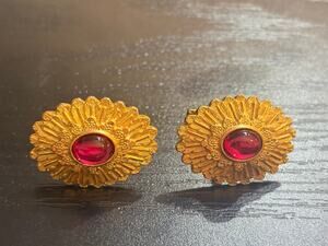 Vintage Avon Red Cabochon Gold Tone Cufflinks